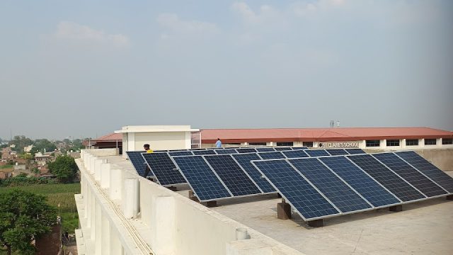 Pari solar & inverter battery