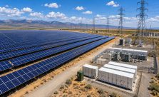 Large utility-scale solar power plant in the United States with thousands of photovoltaic panels generating renewable electricity.